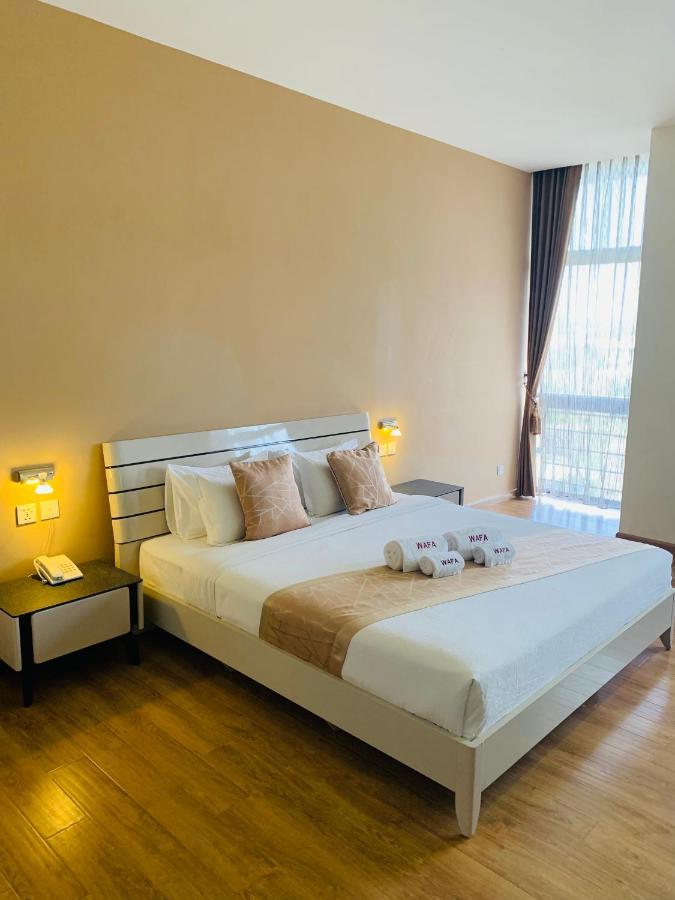 Wafa Hotel & Apartment Kampong Mata Mata Exteriör bild